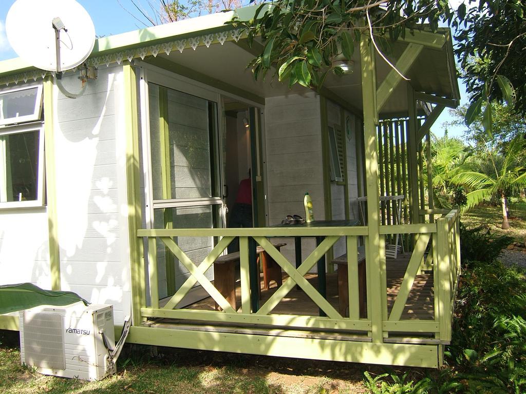 Holiday Home La Caverne Des Hirondelles Saint-Joseph Bagian luar foto